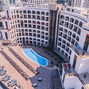 Otel Colosseum Marina, Batum